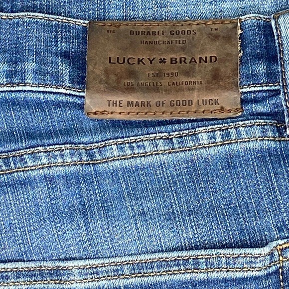Lucky Brand 410 Jeans Mens 38x32 Athletic Slim Measures 40x30 Blue Stretch Denim - Picture 8 of 15